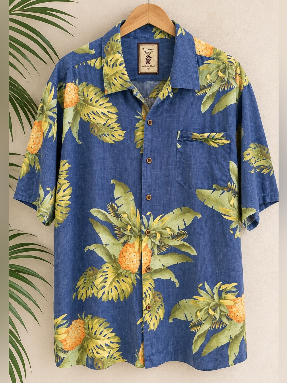 Jamaica Jaxx 100% Silk Pineapple Tropical Hawaiian Shirt Blue Large Vacation